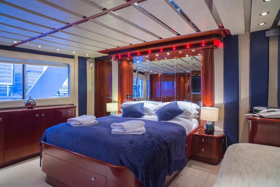 Hotel Absolute Pleasure Yacht Londyn Zewnętrze zdjęcie